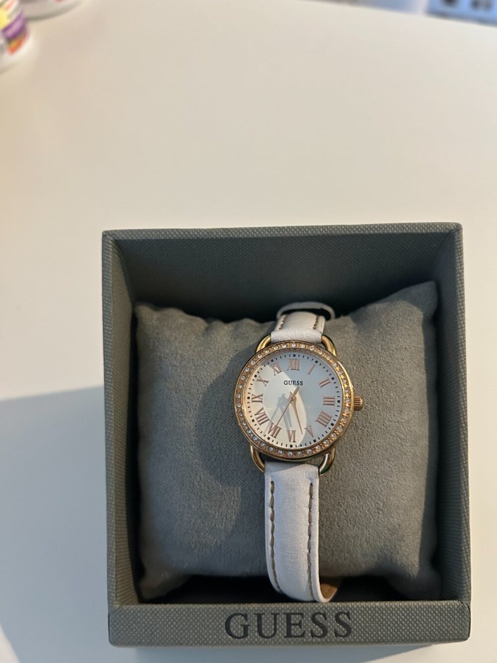 GUESS Watch - Picture 2 of 4